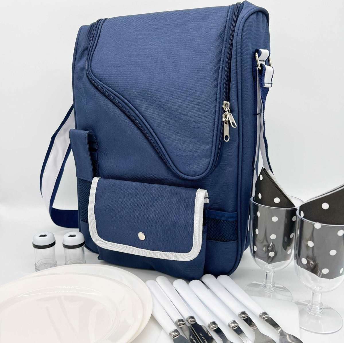 2 Person Picnic Set and Cooler Bag - Deals Lab