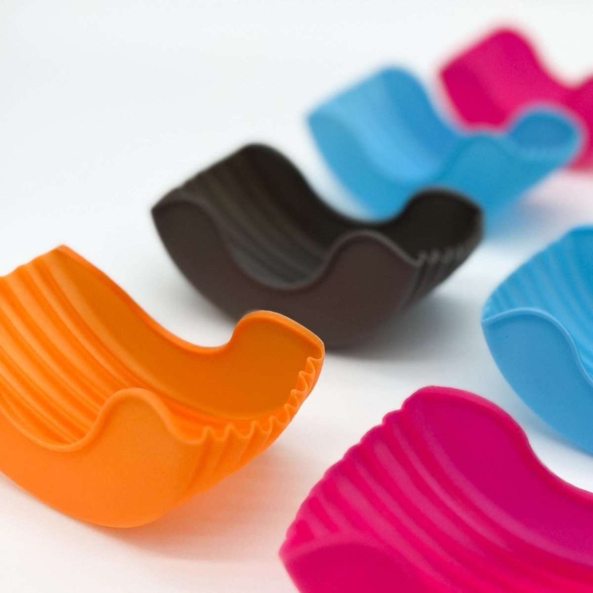 4 Piece Silicone Burger Reusable Hamburger Holders - Deals Lab