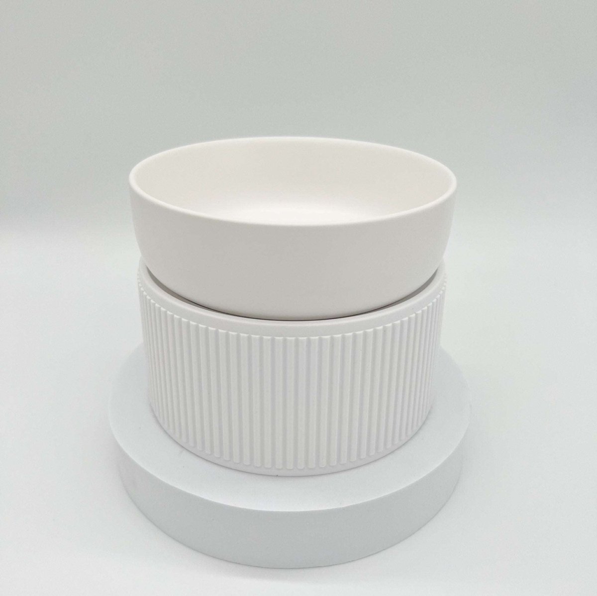 Ceramic Pet Bowl with Ribbed Stand - Deals Lab